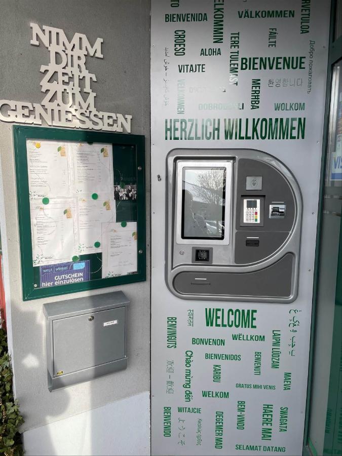 Hotel Restaurant Wallner I Contactless Check-In 상트발렌틴 외부 사진